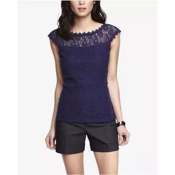 ✨EXPRESS Women's Crochet Lace Trim Black Sz Medium Top Blouse✨ - Picture 1 of 7